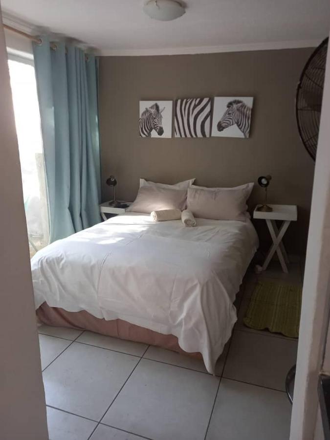 Self-Catering Studio, Unit 3 On Krupp Apartment Windhoek Exterior foto